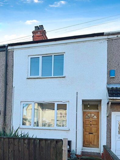 3 Bedroom Terraced House To Rent In David Street, Grimsby, DN32