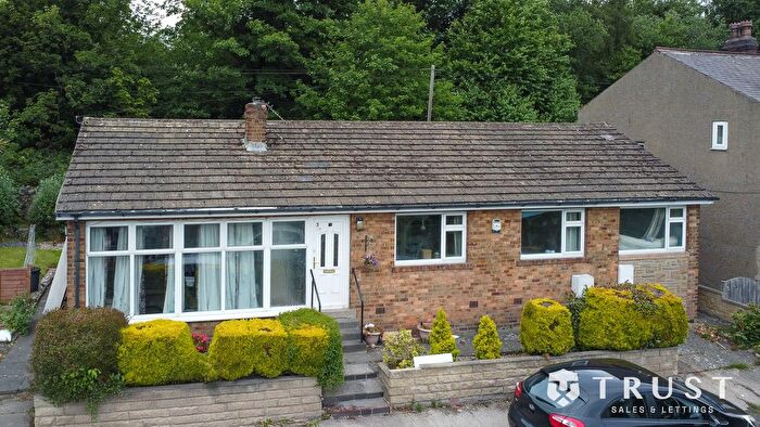 4 Bedroom Detached Bungalow For Sale In Eastfield Road, Mirfield, WF14