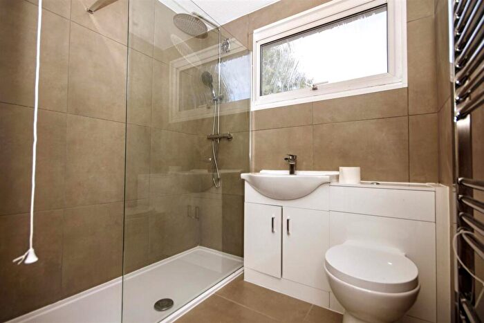 3 Bedroom Terraced House To Rent In Rye Close, Guildford, GU2