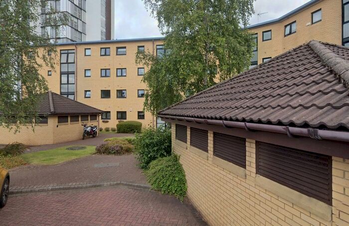 2 Bedroom Flat To Rent In Mavisbank Gardens, Glasgow, G51