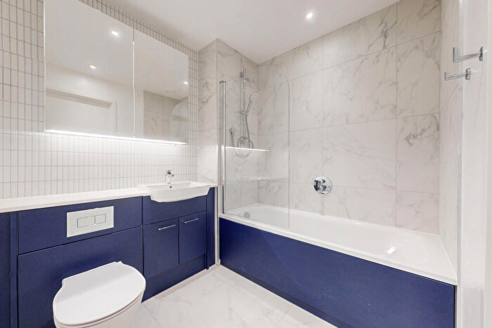 2 Bedroom Apartment To Rent In Parkside, SE17