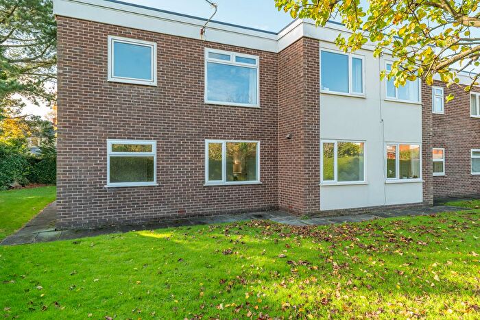 2 Bedroom Flat To Rent In Cop Lane, Penwortham, PR1