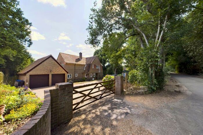 4 Bedroom Detached House For Sale In Cansiron Lane, Ashurst Wood, East Grinstead, RH19