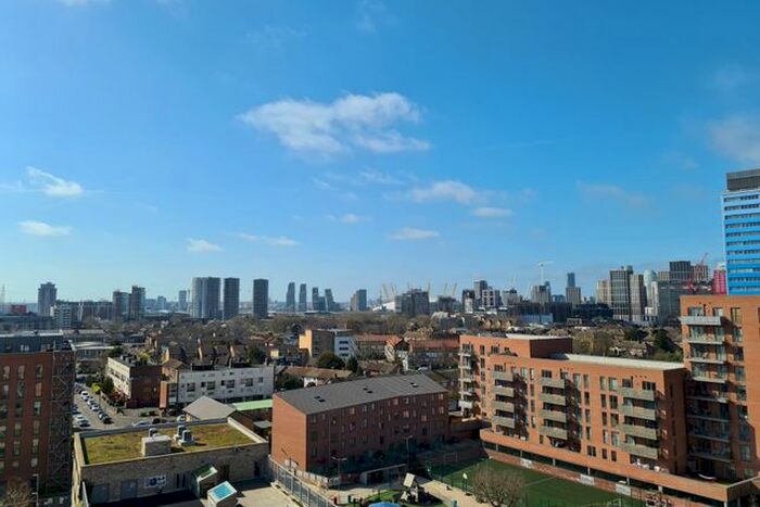 2 Bedroom Flat To Rent In Hammerseley Road, London, E16