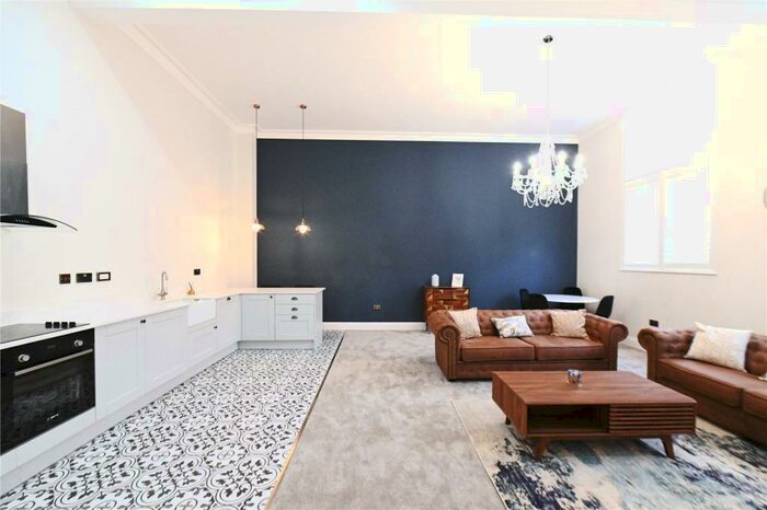 1 Bedroom Flat To Rent In Lichfield Road, Sutton Coldfield, West Midlands, B74