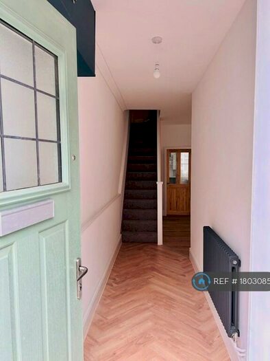 3 Bedroom Terraced House To Rent In St. Helens Road, Abergavenny, NP7