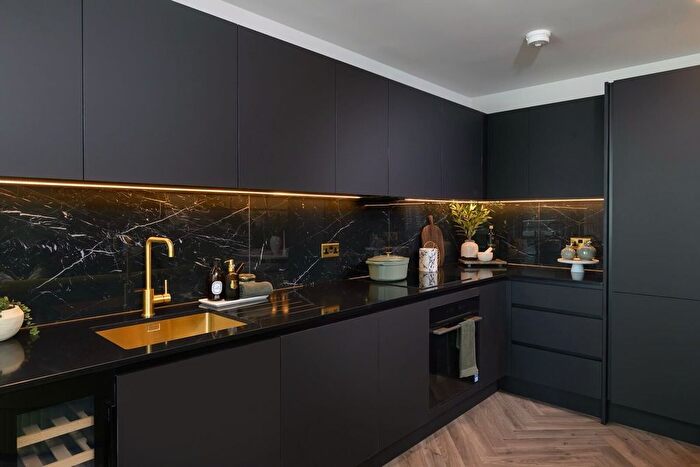 1 Bedroom Flat For Sale In Royal Arsenal Riverside, Woolwich, SE18