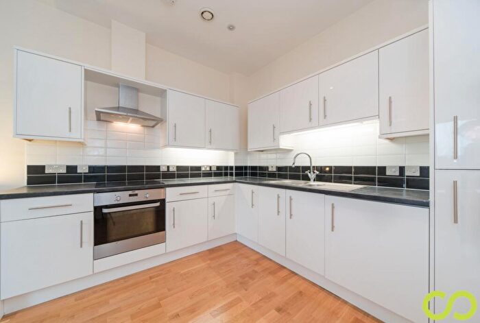 1 Bedroom Flat To Rent In The Drapery, Axminster Road, Holloway, N7