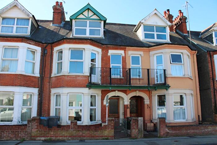 5 Bedroom House To Rent In Cavendish Road, Felixstowe, IP11