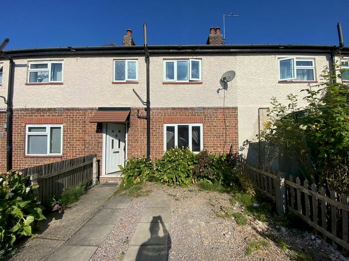 3 Bedroom Terraced House To Rent In Banks Avenue, Spalding, PE11