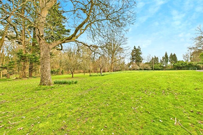 2 Bedroom Apartment For Sale In Maidenhatch, Pangbourne, Reading, Berkshire, RG8