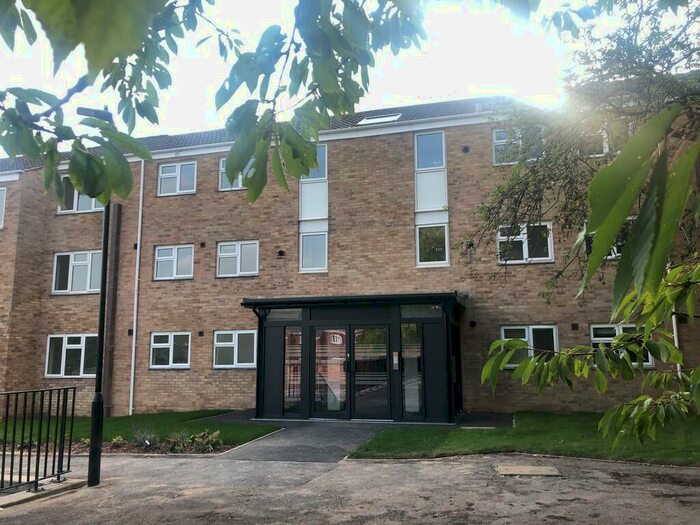 2 Bedroom Apartment To Rent In Pepper Place, Warminster, BA12