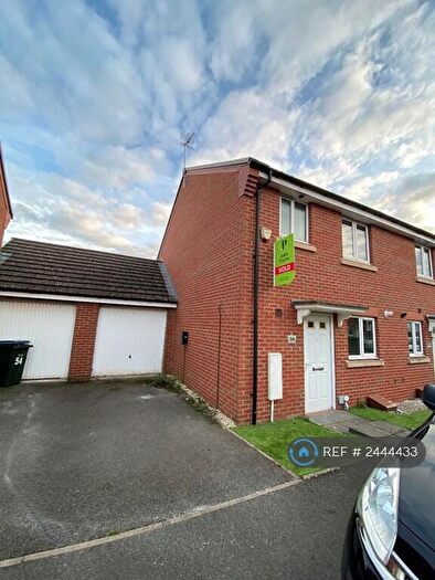 3 Bedroom End Of Terrace House To Rent In Grenadier Drive, Coventry, CV3