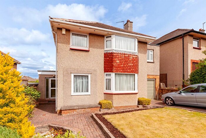 3 Bedroom Detached House For Sale In Corslet Crescent, Currie, EH14