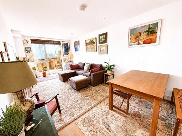 1 Bedroom Flat For Sale In Creekside, London, SE8