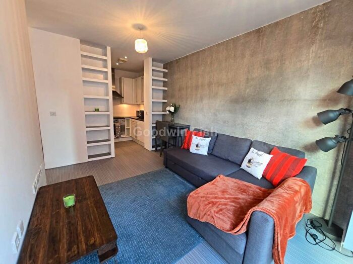 1 Bedroom Flat To Rent In Timber Wharf, Worsley Street, Castlefield, M15