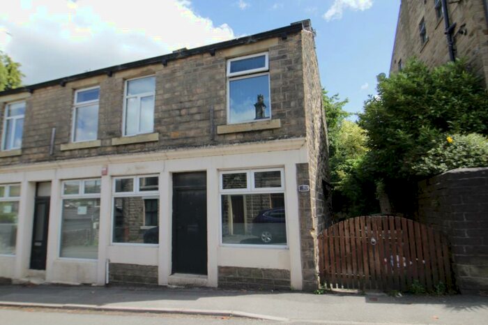 3 Bedroom Semi-Detached House To Rent In Waterside, Hadfield, Glossop, Derbyshire, SK13