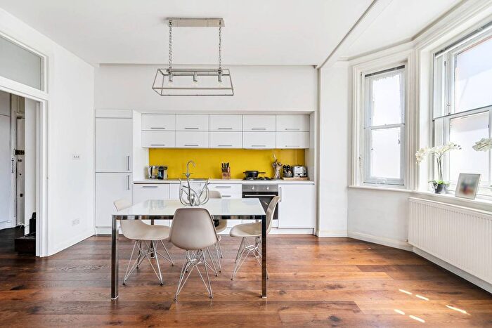 1 Bedroom Flat For Sale In Fulham Road, Chelsea, London, SW10
