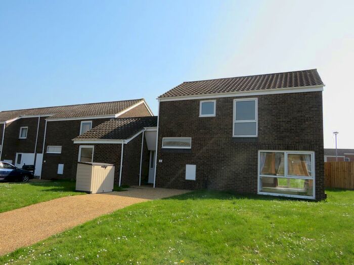 4 Bedroom Semi-Detached House To Rent In Maple Close, Raf Lakenheath, Brandon, IP27