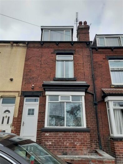 3 Bedroom Terraced House To Rent In Vermont Street, Bramley, LS13