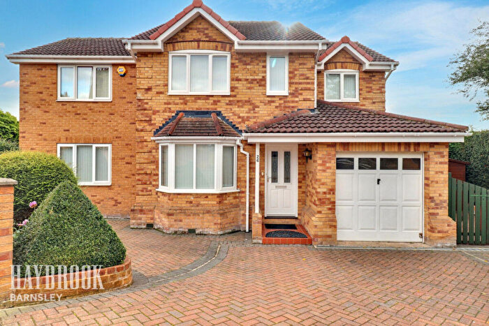 5 Bedroom Detached House For Sale In Chantry Grove, Royston, S71
