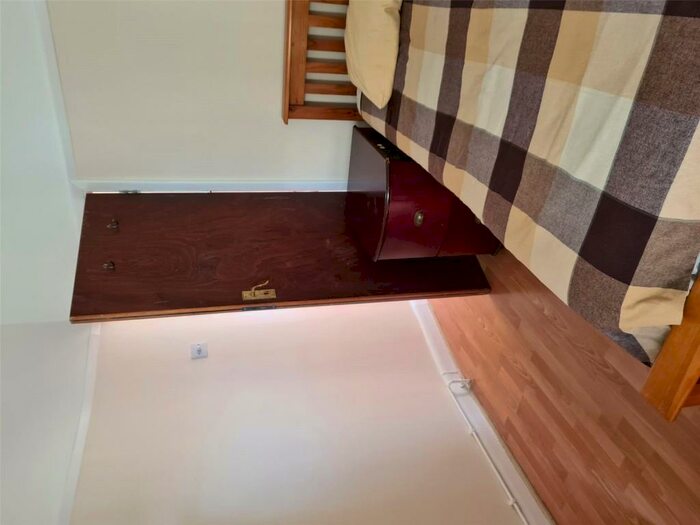 1 Bedroom Property To Rent In Oakhill Road, Sutton, SM1