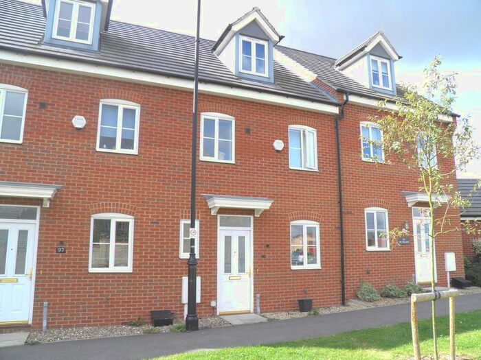 3 Bedroom Terraced House To Rent In The Pollards, Bourne, PE10