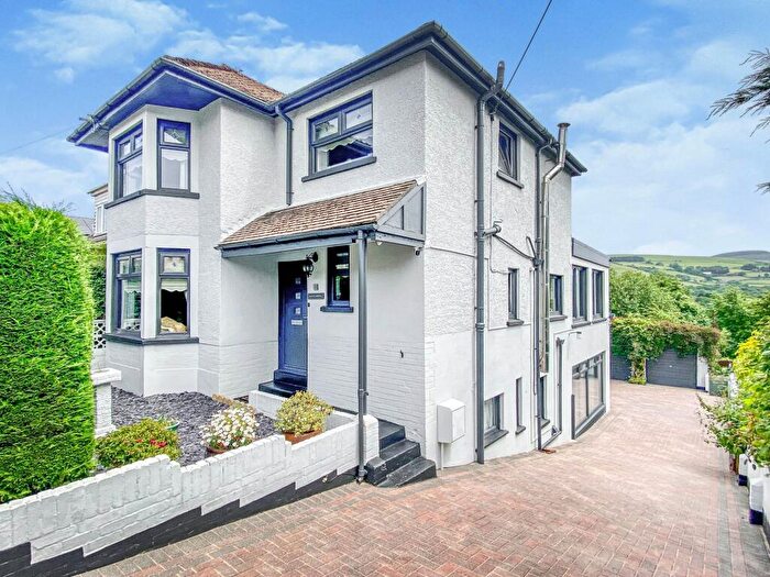3 Bedroom Detached House For Sale In Bridgend Road, Llangynwyd, CF34