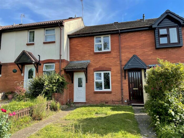 2 Bedroom Terraced House To Rent In James Orchard, Berkeley, GL13