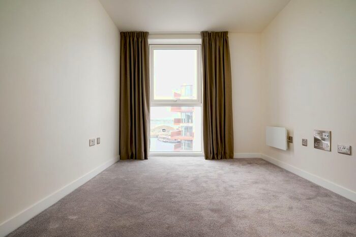 2 Bedroom Flat To Rent In The Kell, Gillingham Gate Road, Gillingham, ME4