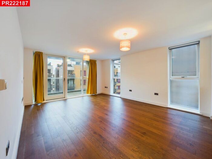 2 Bedroom Flat To Rent In Norman Road, London, SE10