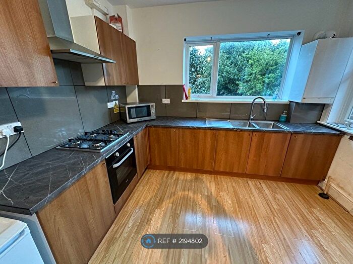 6 Bedroom Detached House To Rent In Frederica Road, Winton, Bournemouth, BH9