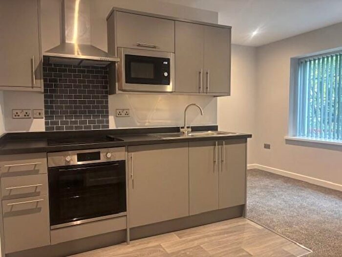 1 Bedroom Flat To Rent In Stenners Court, The Avenue, TA24