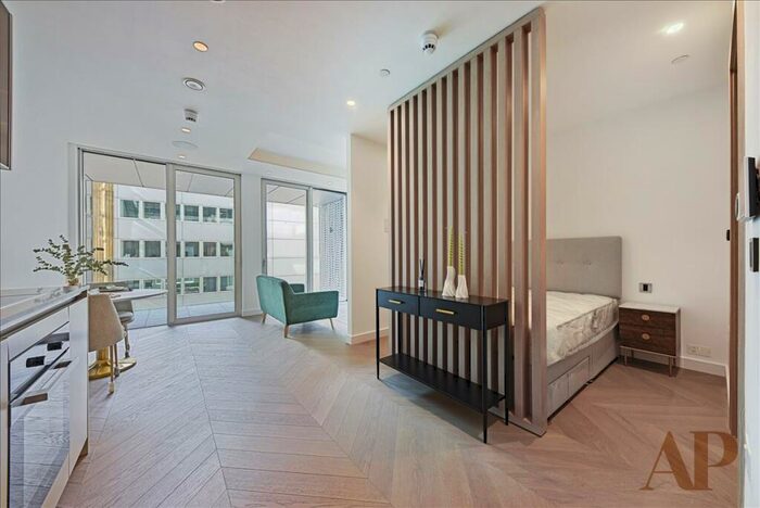 Studio To Rent In The Haydon, Minories, Aldgate, London, EC3N