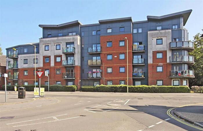 2 Bedroom Flat To Rent In Bridge Street, Andover, SP10