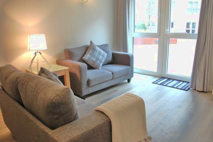 2 Bedroom Apartment To Rent In Broad Street, Northampton, NN1