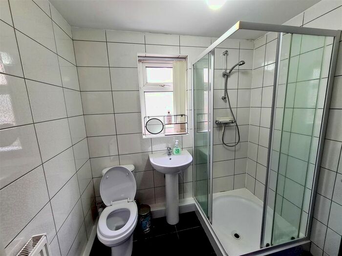 4 Bedroom Property To Rent In Green Street, LA1