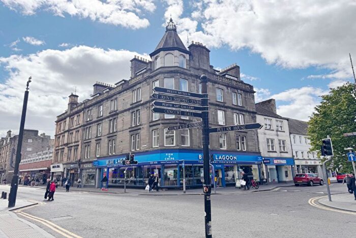 2 Bedroom Flat For Sale In , Scott Street, Flat -, Perth, PH1