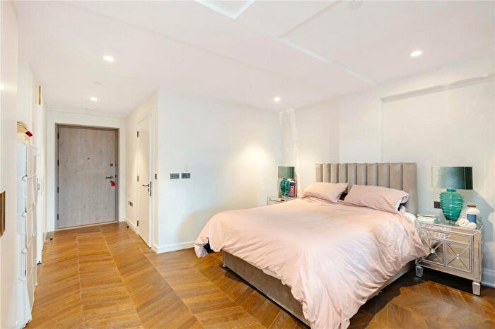1 Bedroom Apartment For Sale In Switch House East, Circus Road East, London, SW11
