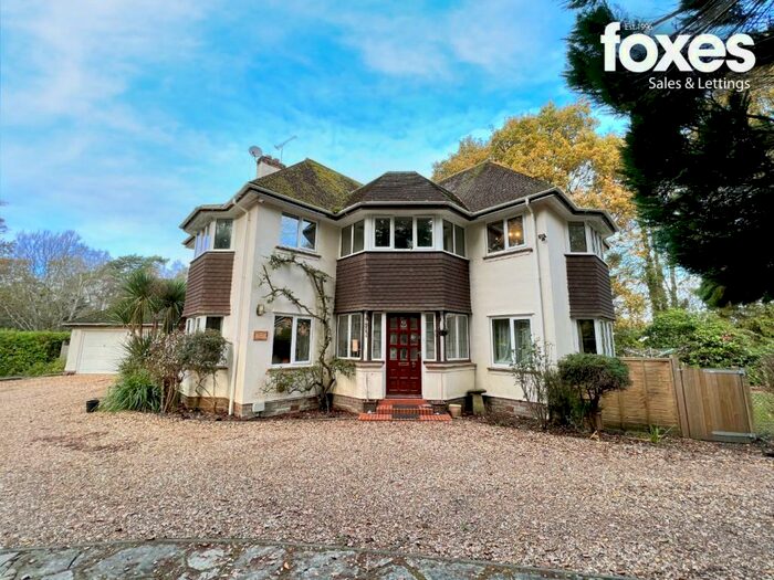 4 Bedroom Detached House To Rent In Dudsbury Crescent, Ferndown, Dorset, BH22