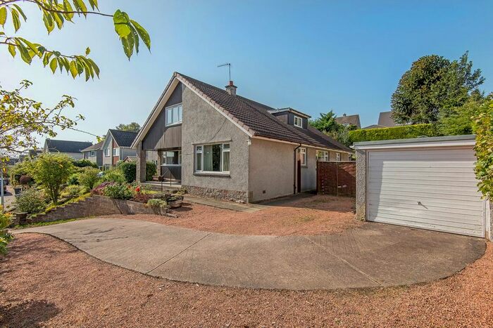 5 Bedroom Chalet For Sale In Scotstarvit View, Cupar, KY15