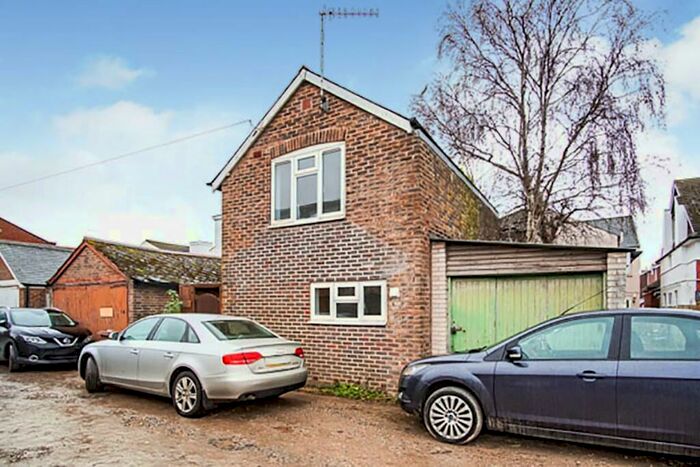 2 Bedroom Detached House To Rent In Aldwick Road, Bognor Regis, PO21