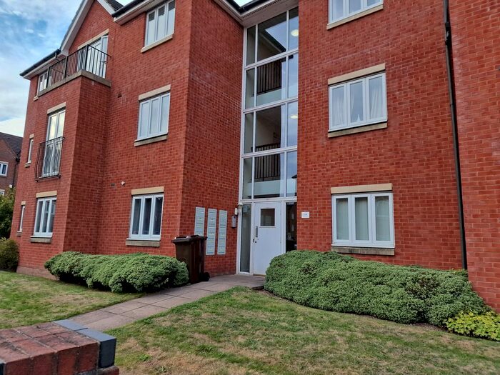 2 Bedroom Flat To Rent In Ardgowan Grove, Wolverhampton, WV4