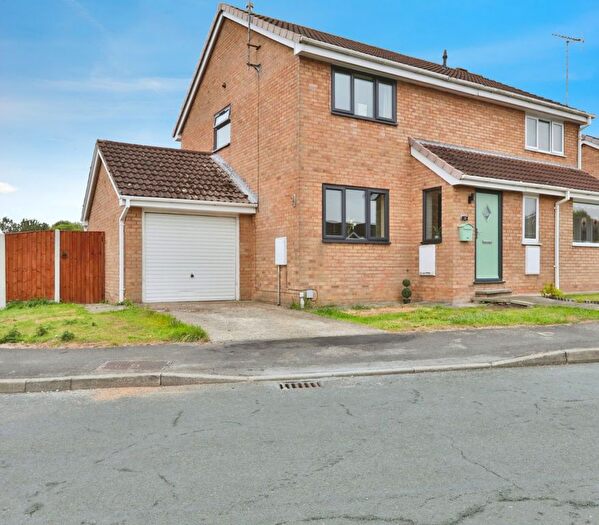 3 Bedroom Semi-Detached House For Sale In Bracken Road, Driffield, East Riding Of Yorkshire, YO25