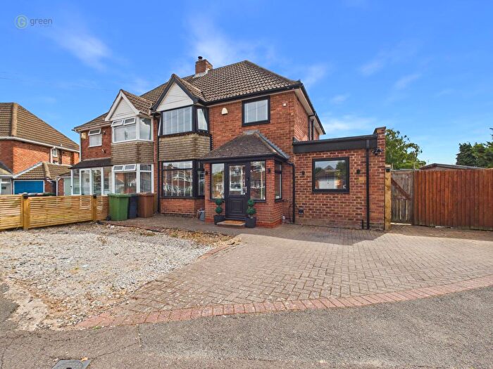 3 Bedroom Semi Detached House For Sale In Blandford Avenue, Castle Bromwich, B36