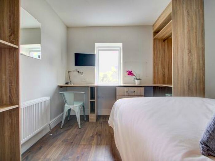 5 Bedroom Flat To Rent In Peel Street, Nottingham, NG1