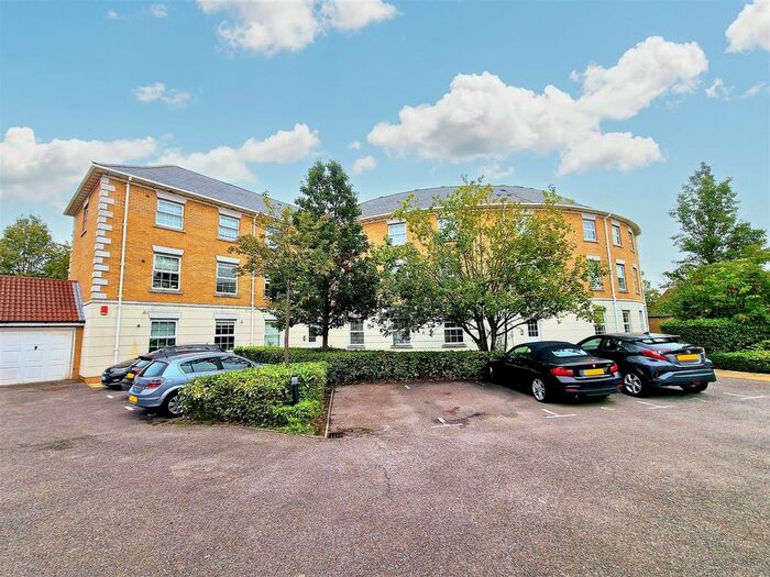 2 Bedroom Flat To Rent In King William Court, Kendall Road, Waltham Abbey, EN9