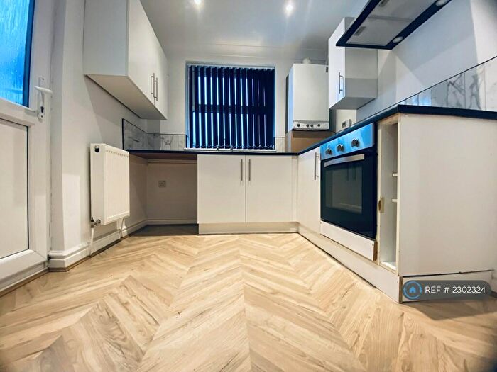 2 Bedroom Terraced House To Rent In Moore Street, Bootle, L20