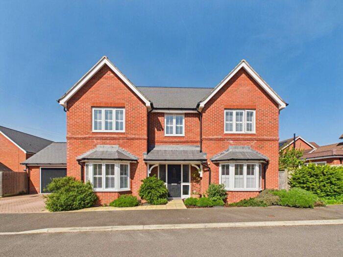 5 Bedroom Detached House For Sale In Sawdy Drive, Aston Clinton, HP22