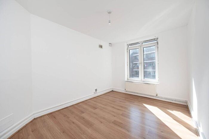 2 Bedroom Flat To Rent In Ribstone House, Hackney, London, E9